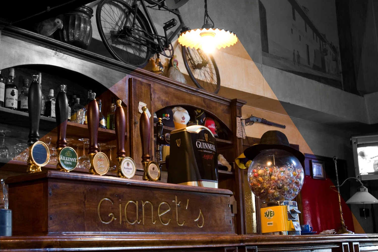 Gianet's Pub